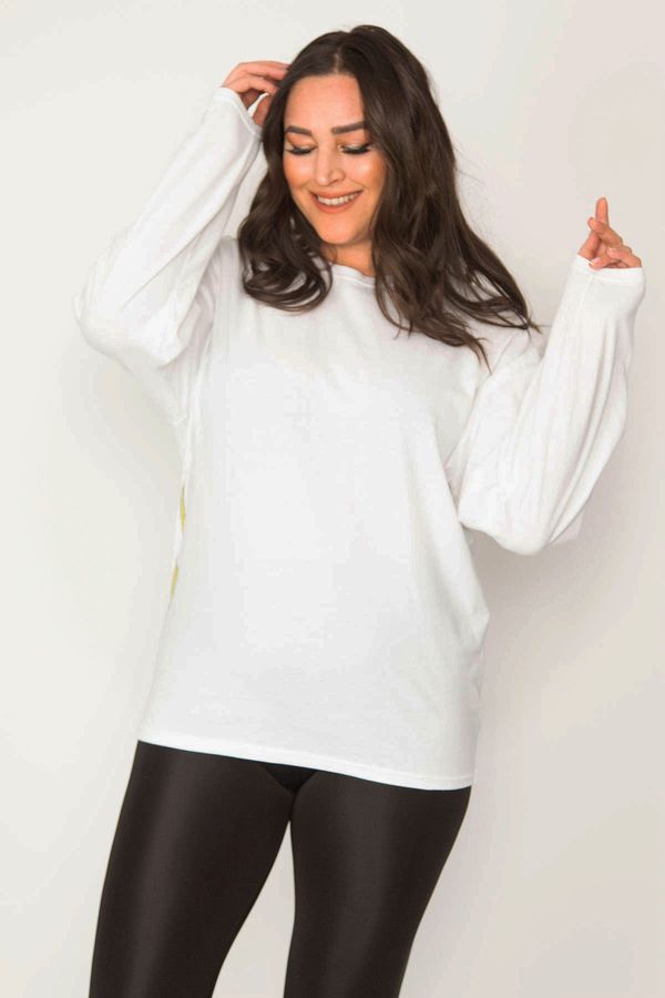 Şans Şans Women's Large Size Bone Cotton Fabric Crew Neck Back Print Detailed Sweatshirt