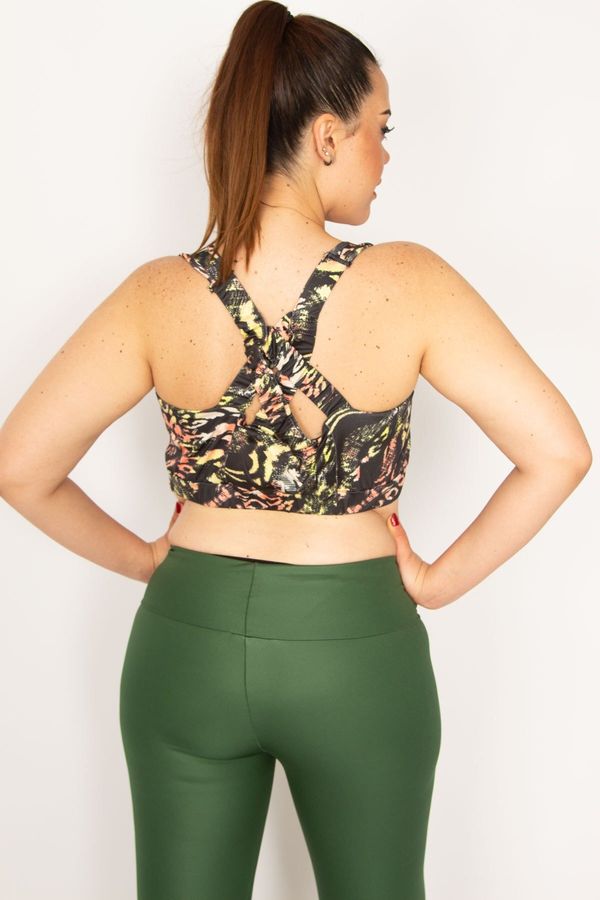 Şans Şans Women's Large Size Colorful Back Detailed Crop Bistuary