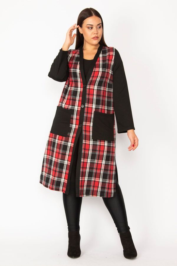 Şans Şans Women's Plus Size Red Checked Patterned Front Buttons and Cape with Pocket