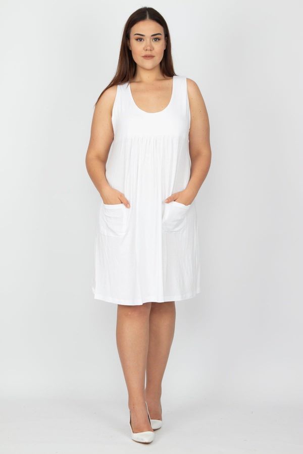Şans Şans Women's Plus Size White Viscose Dress with Pocket, Casual Cut
