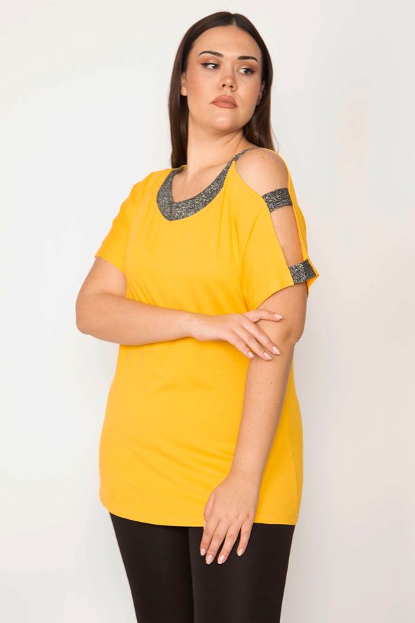 Şans Şans Women's Plus Size Yellow One Shoulder And Collar Shimmer Detailed Blouse