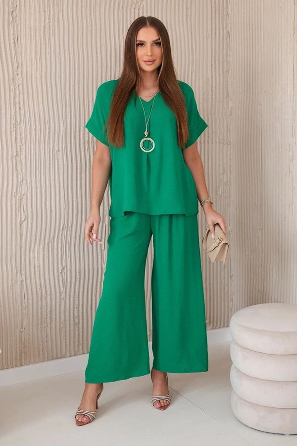 Kesi Set with necklace blouse + trousers green