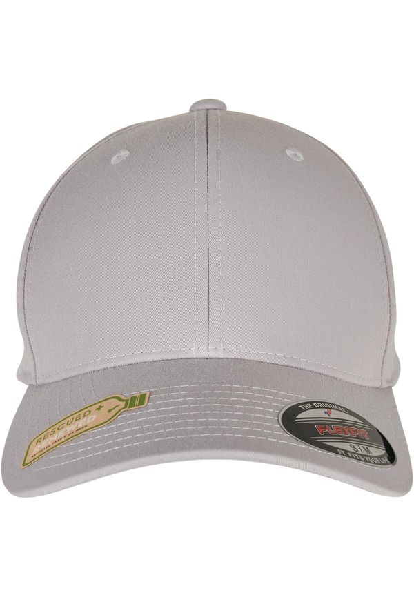 Flexfit Silver cap made of recycled polyester Flexfit
