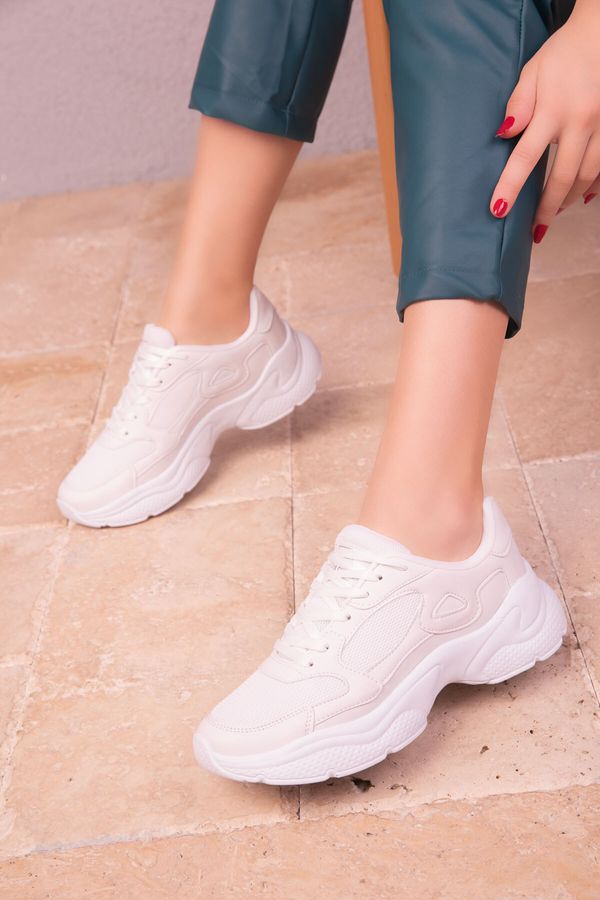 Soho Soho Women's White Sneakers 18147