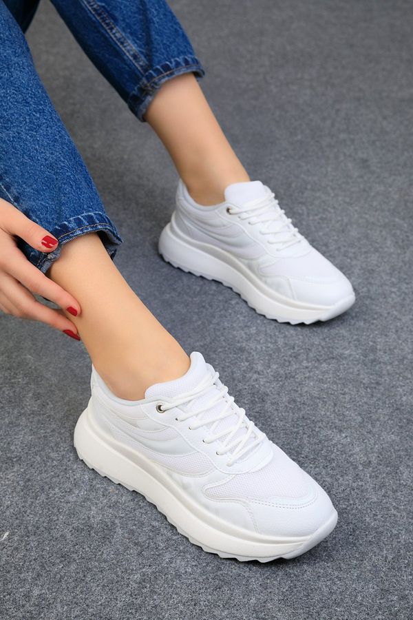 Soho Soho Women's White Sneakers 19006
