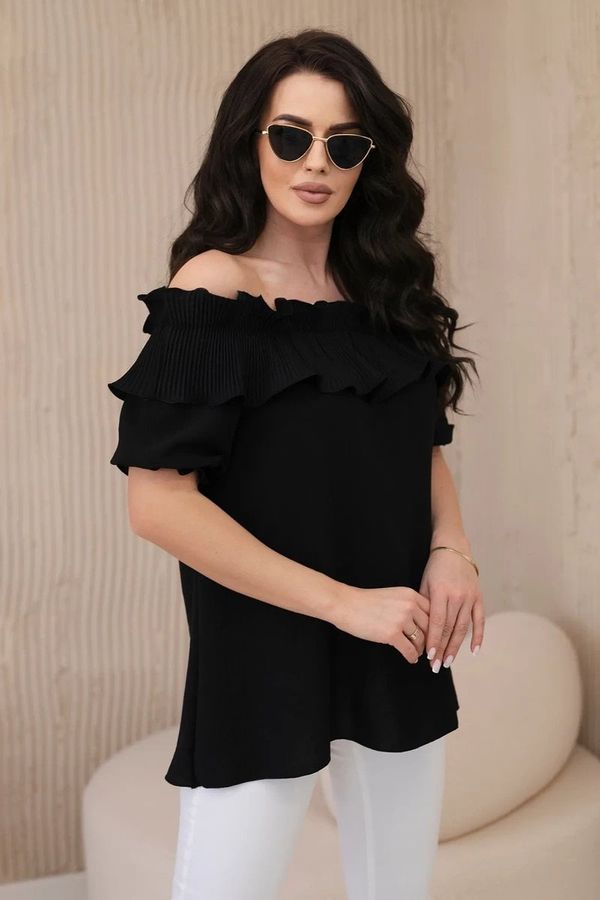 Kesi Spanish blouse with decorative ruffle in black