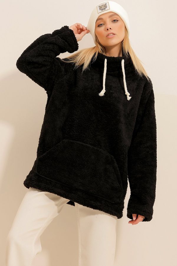 Trend Alaçatı Stili Trend Alaçatı Stili Women's Black Stand-Up Collar Kangaroo Pocket Plush Sweatshirt