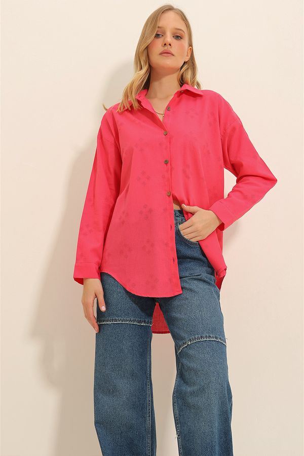 Trend Alaçatı Stili Trend Alaçatı Stili Women's Fuchsia Motif Oversize Linen Shirt