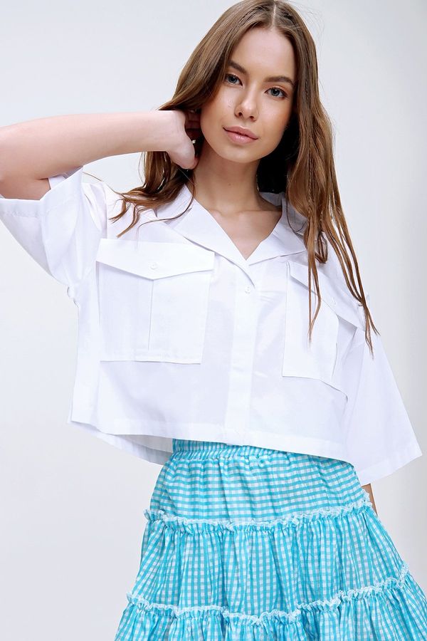 Trend Alaçatı Stili Trend Alaçatı Stili Women's White Envelope Pocket Crop Poplin Shirt