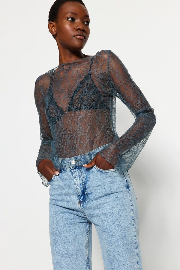 Trendyol Trendyol Anthracite Fitted Crew Neck Lace Elastic Blouse