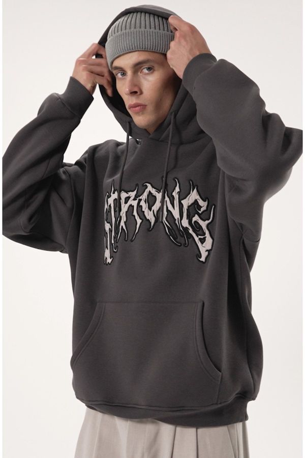 Trendyol Trendyol Anthracite Oversize/Wide Cut Fleece Hooded Sweatshirt with Text Embroidery