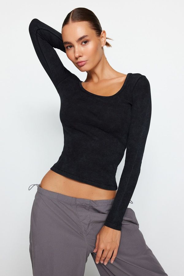 Trendyol Trendyol Anthracite Wear/Faded Effect Ribbed Pool Collar Fitted Blouse in Cotton, Knitted
