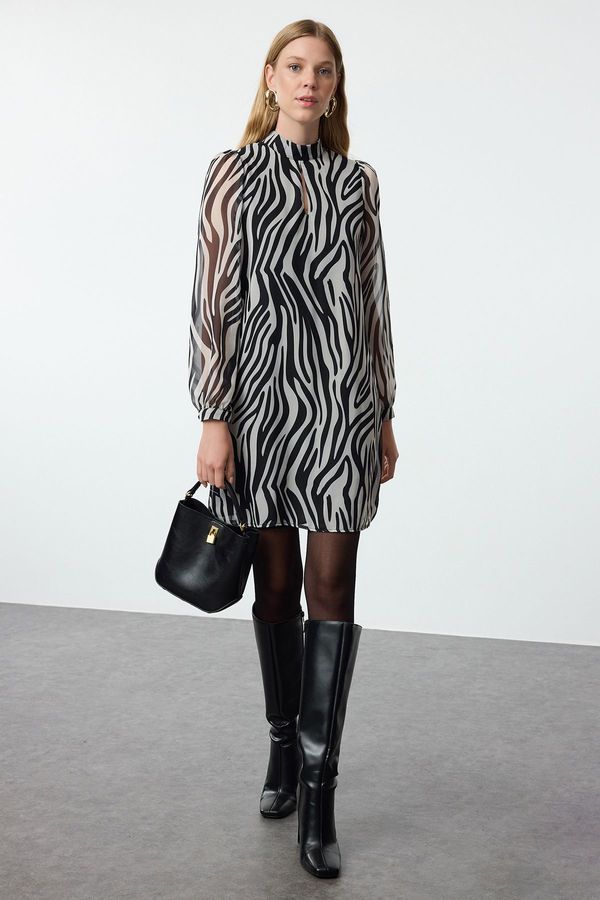 Trendyol Trendyol Black Animal Patterned Straight Cut Mini Lined Woven Winter Dress