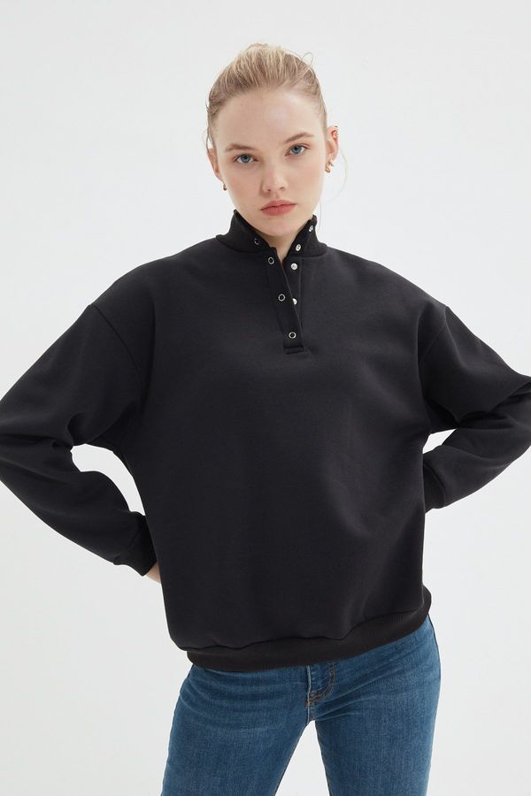 Trendyol Trendyol Black Basic Stand Up Collar Zippered Rack Knitted Sweatshirt