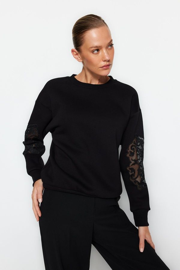 Trendyol Trendyol Black Crew Neck Regular Fit Sleeve Applique Detail Fleece Inside Knitted Sweatshirt