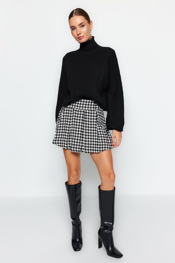 Trendyol Trendyol Black Crowbar Pattern Woven Short Skirt