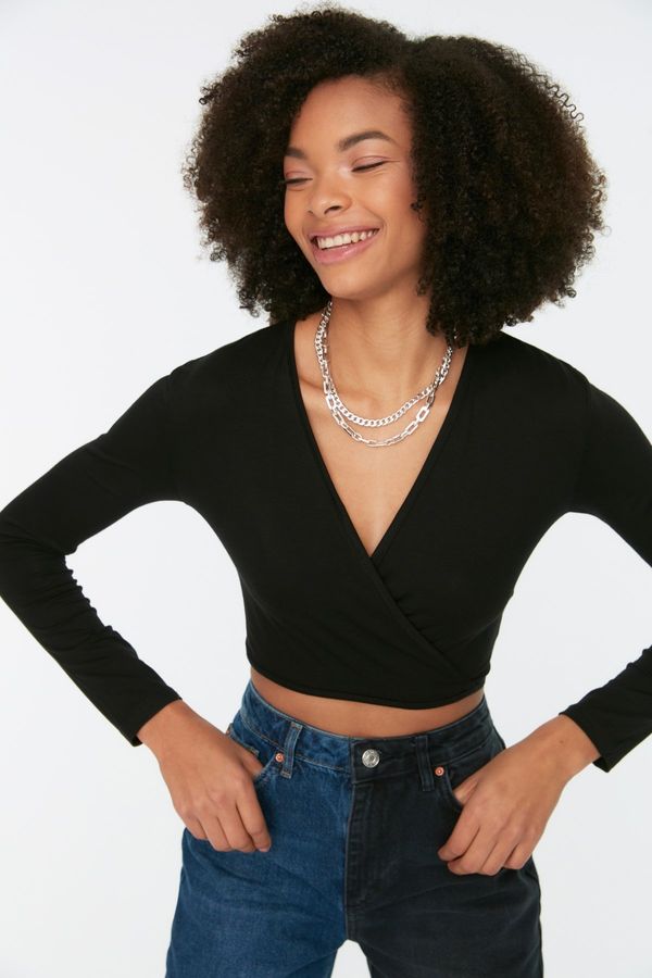 Trendyol Trendyol Black Double Breasted Neck Fitted/Situated Crop Stretch Knitted Blouse