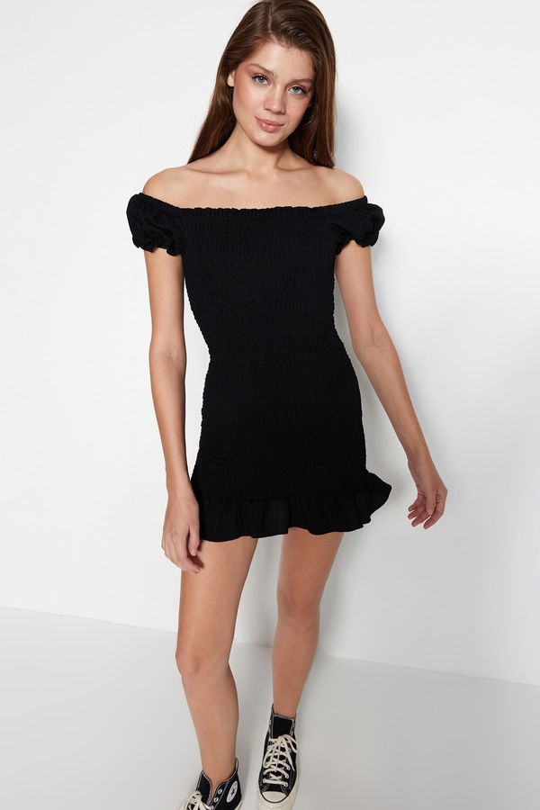 Trendyol Trendyol Black Fitted Mini Gimped Woven Dress