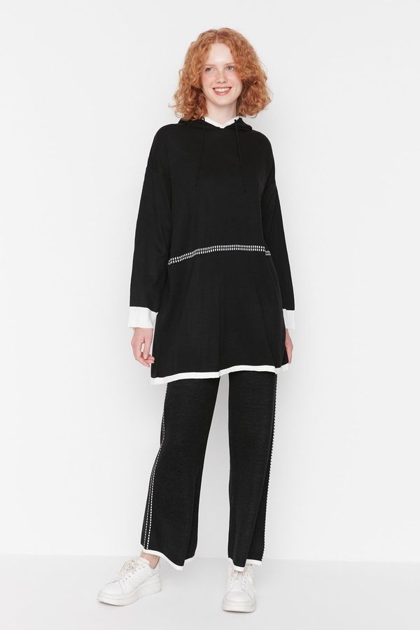 Trendyol Trendyol Black Hooded Sweatshirt-Pants Knitwear Set with Contrast Stitching Detail