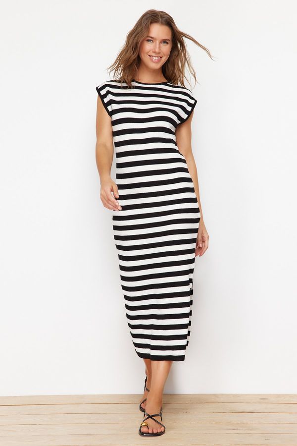 Trendyol Trendyol Black Maxi Knitwear Cotton Striped Dress