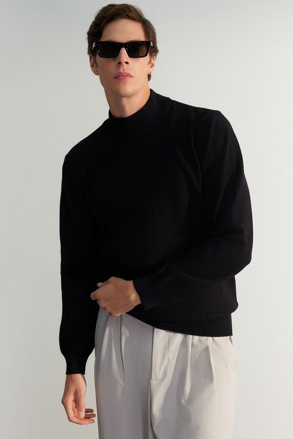 Trendyol Trendyol Black Regular Fit Half Turtleneck Soft Limited Edition Basic Knitwear Sweater