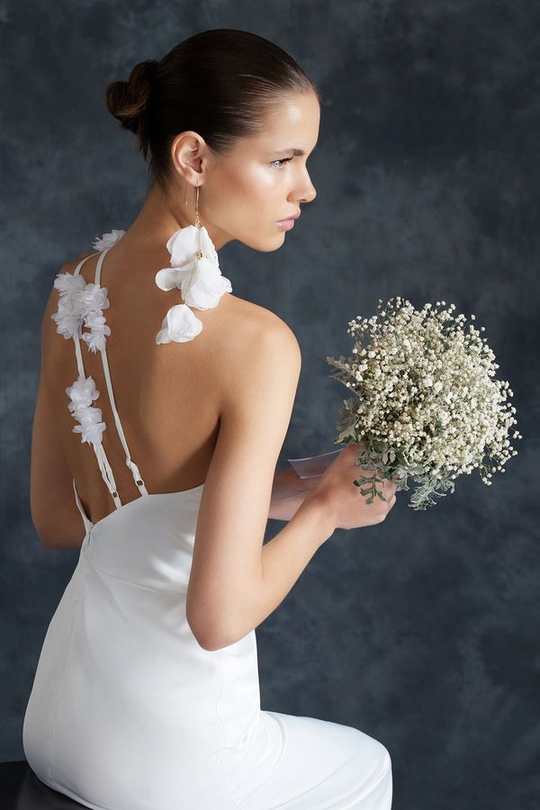 Trendyol Trendyol Bridal White Satin Rose Detailed Wedding/Wedding Long Evening Dress