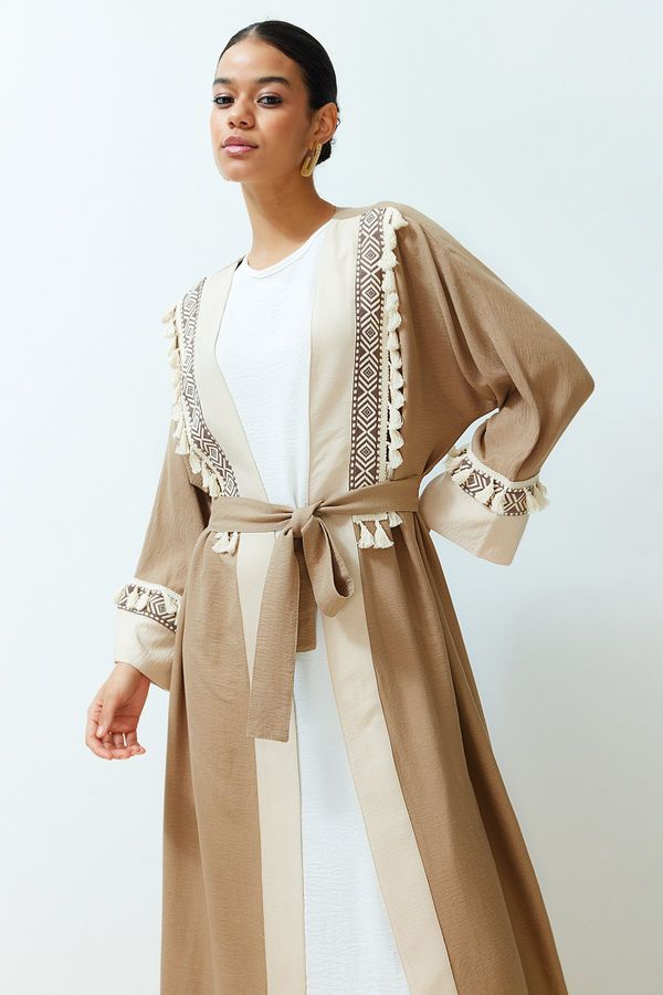 Trendyol Trendyol Brown Belted Brode Detail Crinkle Woven Kimono & Kaftan & Abaya