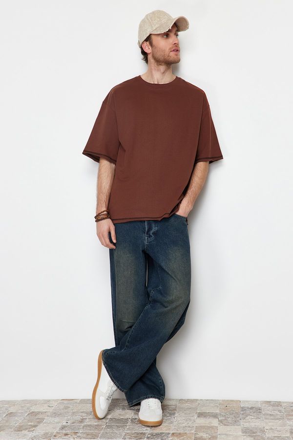 Trendyol Trendyol Brown Oversize Stitch Detail 100% Cotton T-Shirt