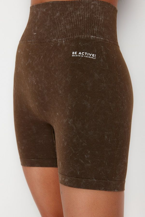 Trendyol Trendyol Brown Seamless Acid Washed Knitted Sports Shorts/Short Tights