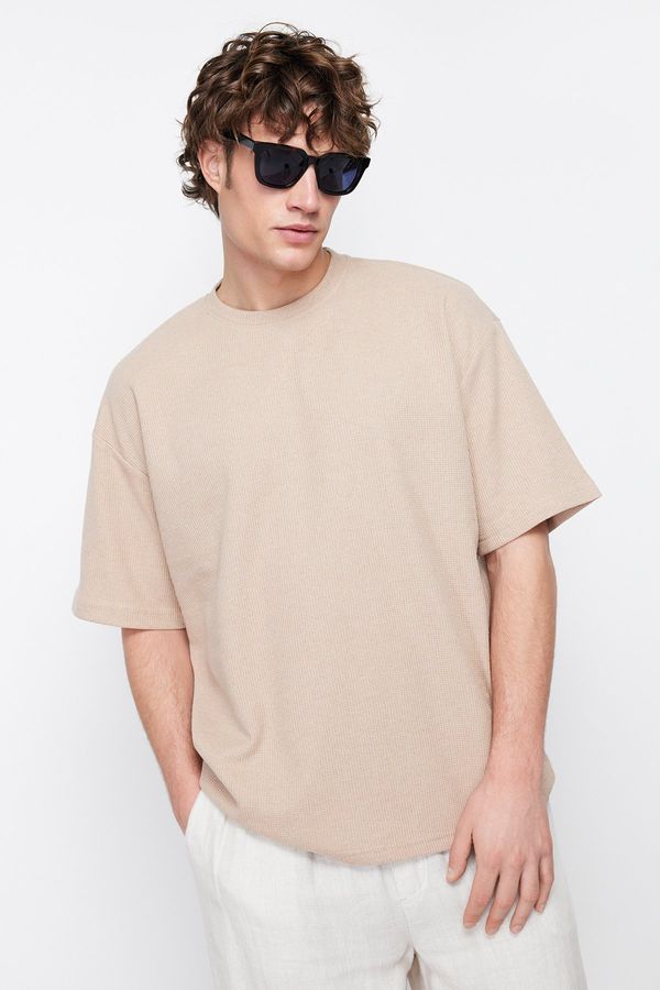 Trendyol Trendyol Camel Oversize/Wide Cut Crew Neck Short Sleeve Basic Texture T-shirt