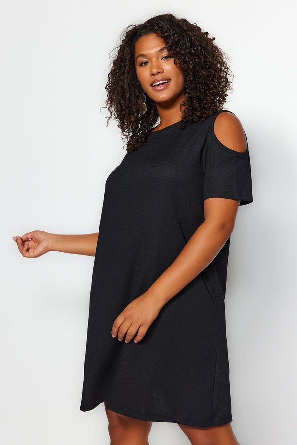 Trendyol Trendyol Curve Black A-line Cut-Out Detailed Knitted Dress
