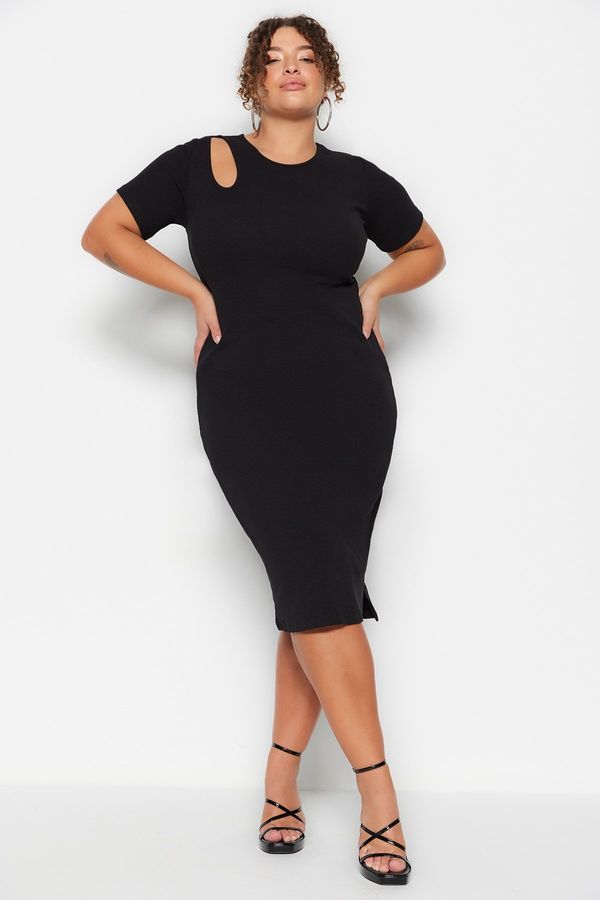 Trendyol Trendyol Curve Black Ribbed Cut-Out and Slit Detailed Knitted Dress