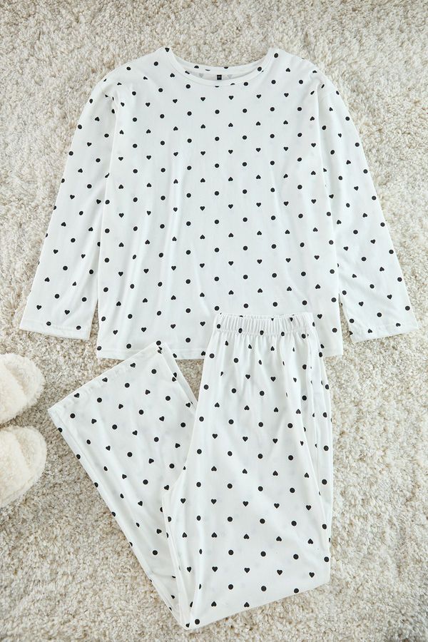 Trendyol Trendyol Curve Ecru Heart and Polka Dot Patterned Knitted Pajama Set