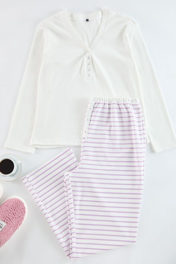 Trendyol Trendyol Curve Lilac Striped Knitted Pajama Set with Snap Collar