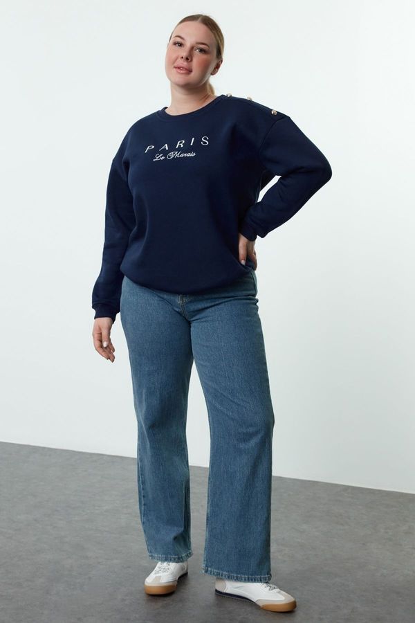 Trendyol Trendyol Curve Navy Blue Crew Neck Button and Embroidered Fleece Inside Plus Size Knitted Sweatshirt