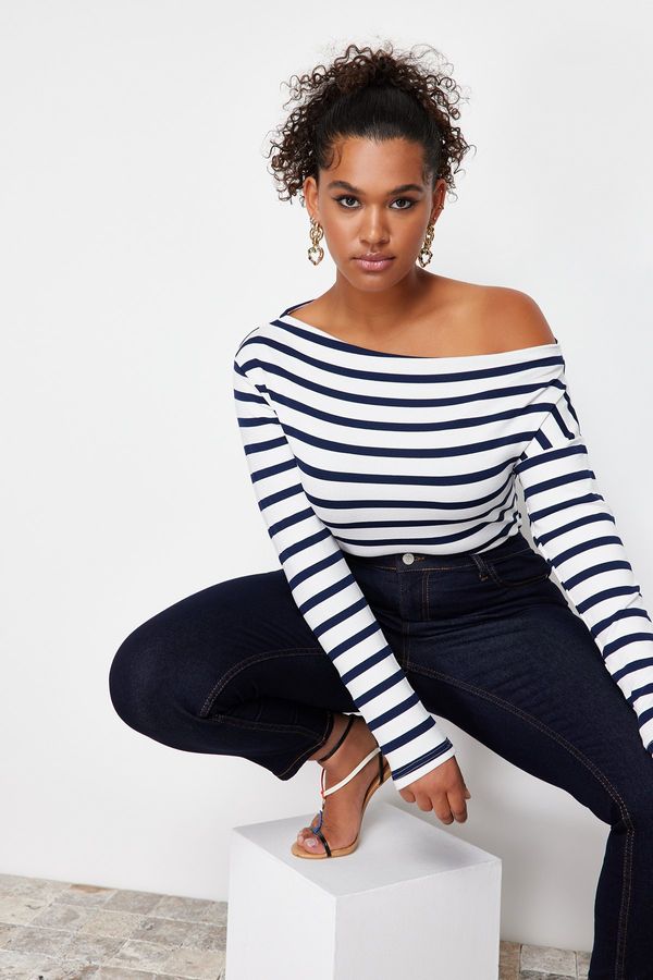 Trendyol Trendyol Curve Navy Blue Striped Premium Soft Fabric Fitted Boat Neck Flexible Knitted Blouse