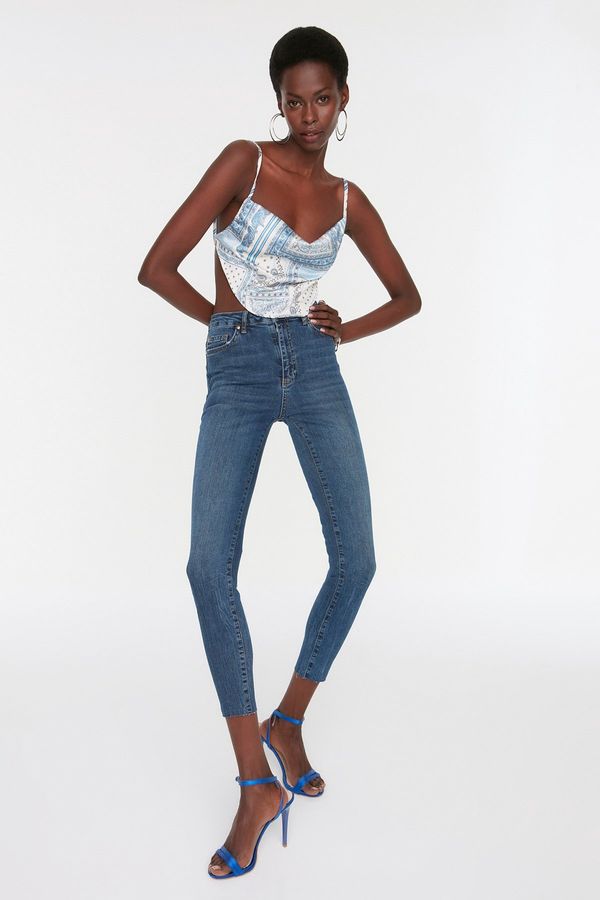 Trendyol Trendyol Dark Blue Cut-Off Normal Waist Skinny Jeans