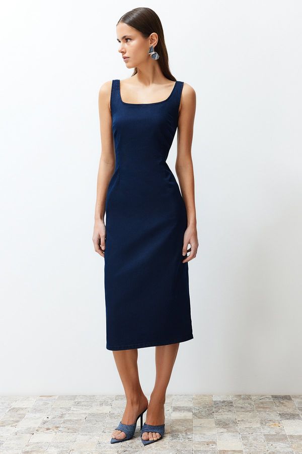 Trendyol Trendyol Dark Blue Stitching Detailed Denim Midi Dress