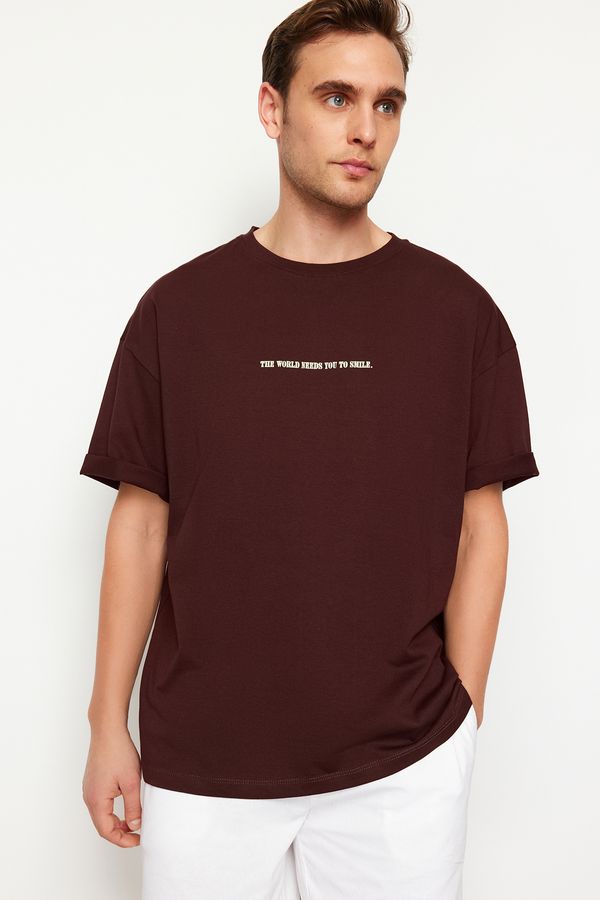 Trendyol Trendyol Dark Brown Oversize Fluffy Text Printed 100% Cotton T-Shirt
