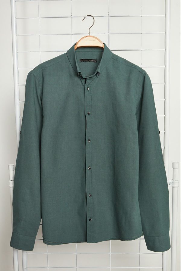 Trendyol Trendyol Dark Green Slim Fit Buttoned Collar Epaulets 100% Cotton Shirt