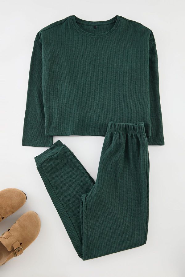 Trendyol Trendyol Dark Green Waffle Fabric Knitted Pajama Set