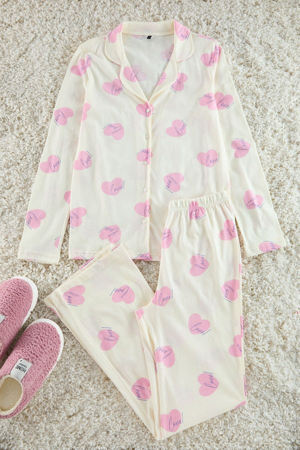 Trendyol Trendyol Ecru 100% Cotton Slogan Heart Patterned Knitted Pajama Set