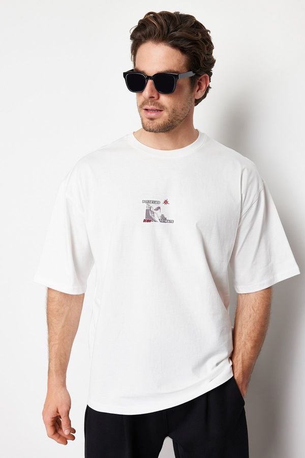 Trendyol Trendyol Ecru Oversize Skateboard Printed 100% Cotton T-Shirt