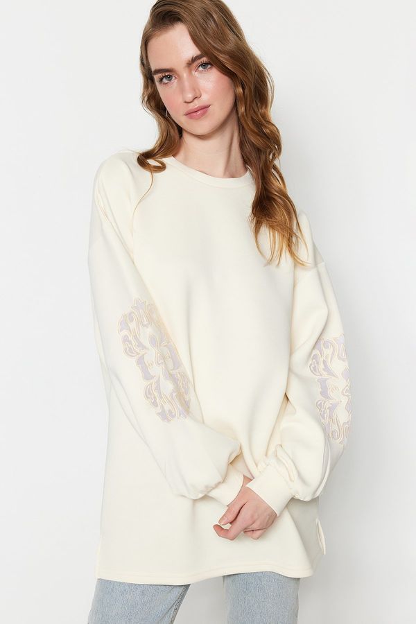 Trendyol Trendyol Ecru Sleeve Embroidery Detailed Scuba Knitted Sweatshirt