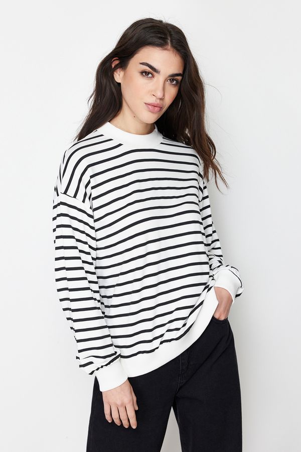 Trendyol Trendyol Ecru Striped Knitted Sweatshirt