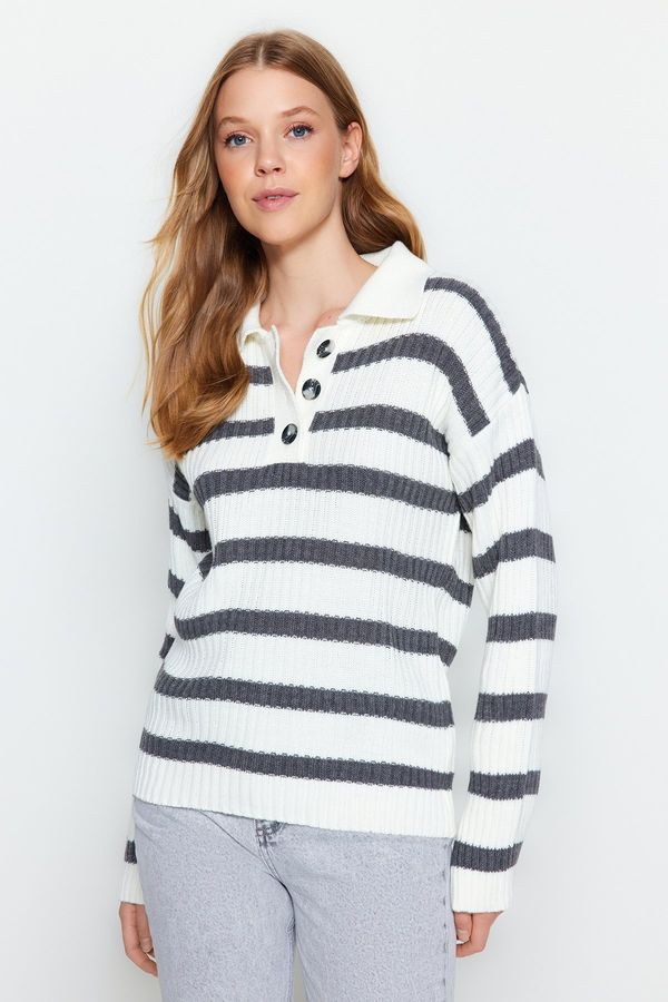 Trendyol Trendyol Ecru Striped Polo Neck Knitwear Sweater