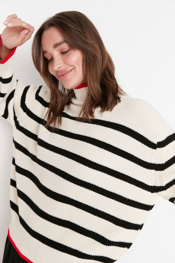Trendyol Trendyol Ecru Wide Pattern Striped Knitwear Sweater