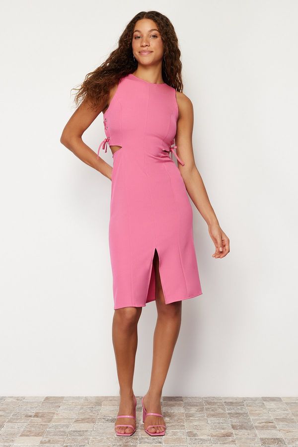 Trendyol Trendyol Fuchsia Cut Out Detailed Sleeveless Fitted/Fitted Midi Woven Dress