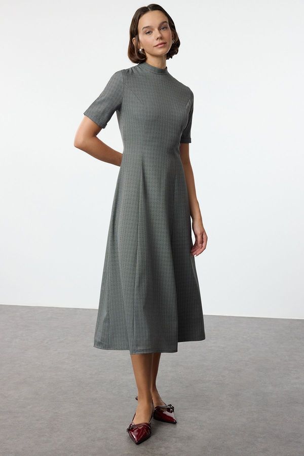 Trendyol Trendyol Gray Plaid / Checkered Waist Open Midi Woven Dress