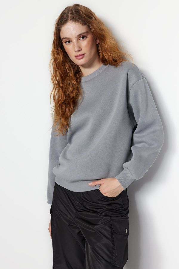Trendyol Trendyol Gray Thick Fleece Regular/Normal Fit Crew Neck Basic Knitted Sweatshirt